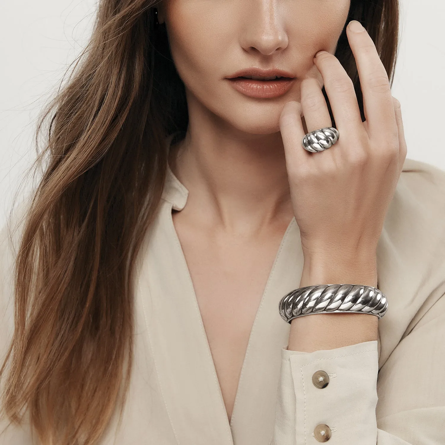 Athena Ring - J63010