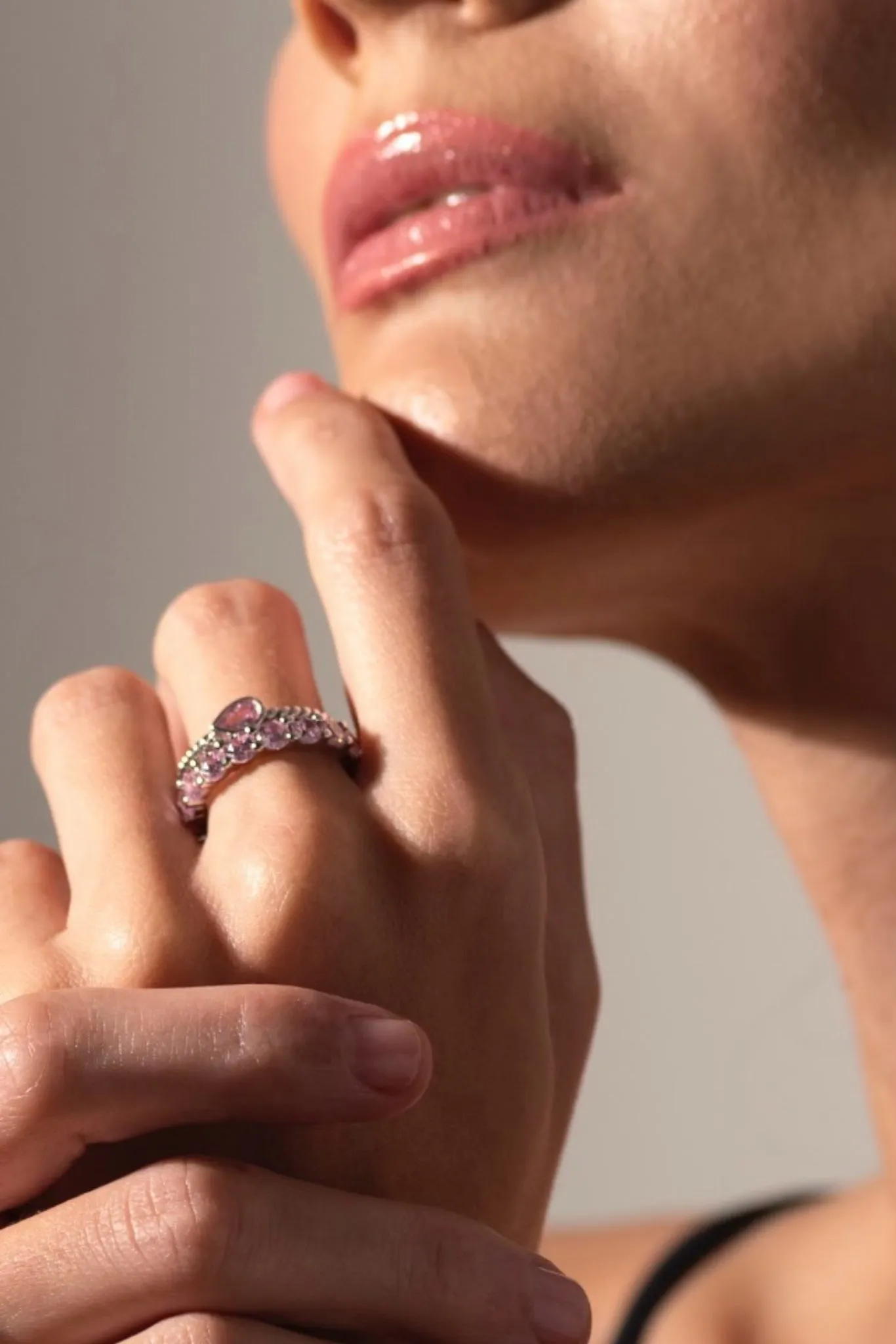 Dainty Teardrop Zirconia Solitaire Ring