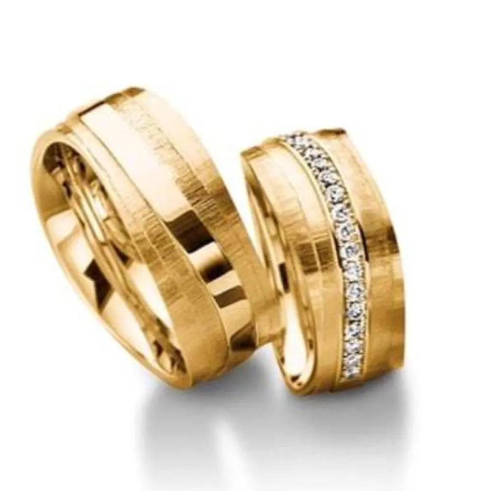 Furrer Jacot 18ct yellow gold TWVS 0.24ct diamond riple effect ring