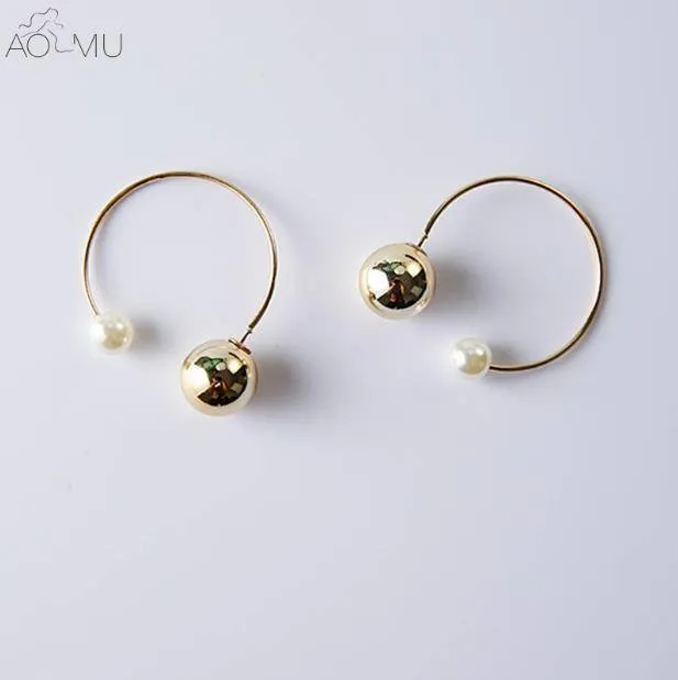 Minimalist Knot Hoop Earrings