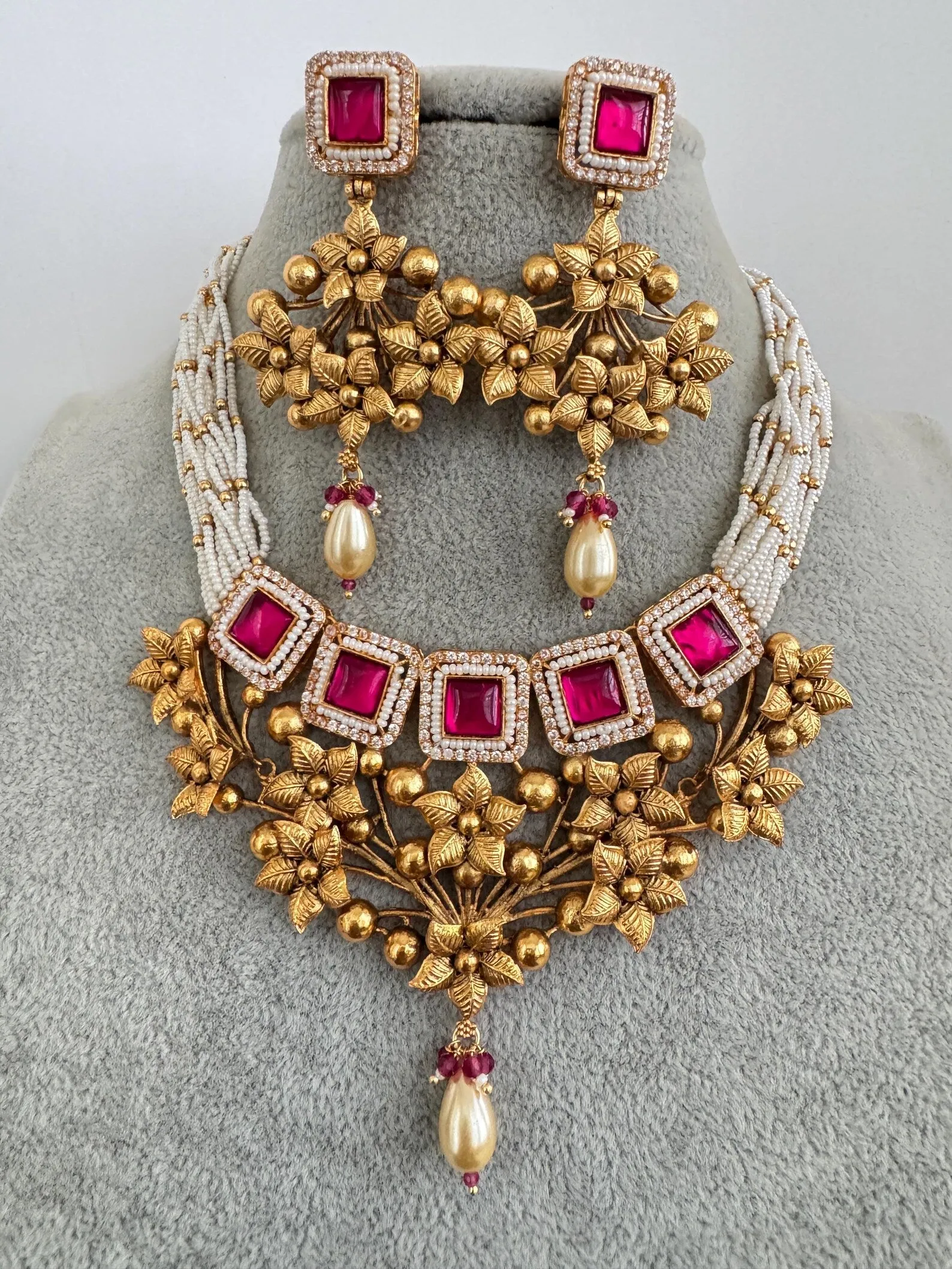 Ruby Meenakari Gold Kundan Choker Necklace with Earring Set