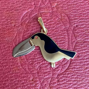 Vintage Toucan Necklace